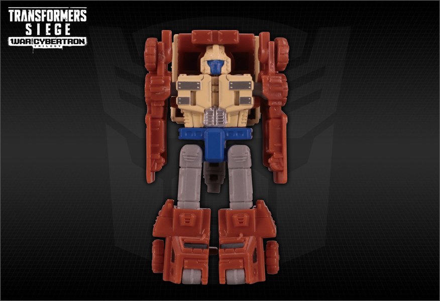 Transformers Siege TakaraTomy Wave 2 High Res Stock Photos   Shockwave, Micromasters, Megatron And More 35 (35 of 47)